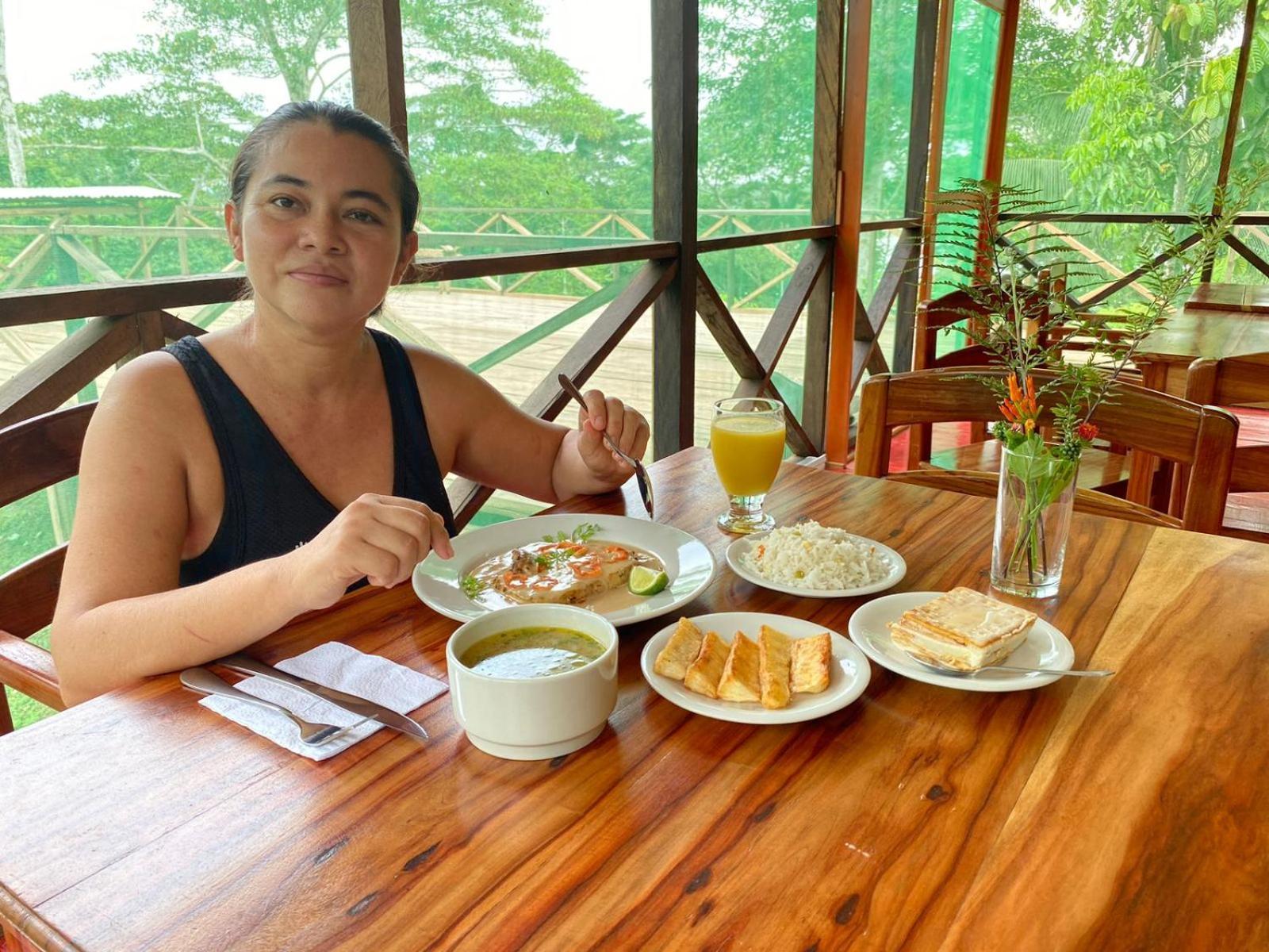 Amazon Acai Lodge Летисия Екстериор снимка